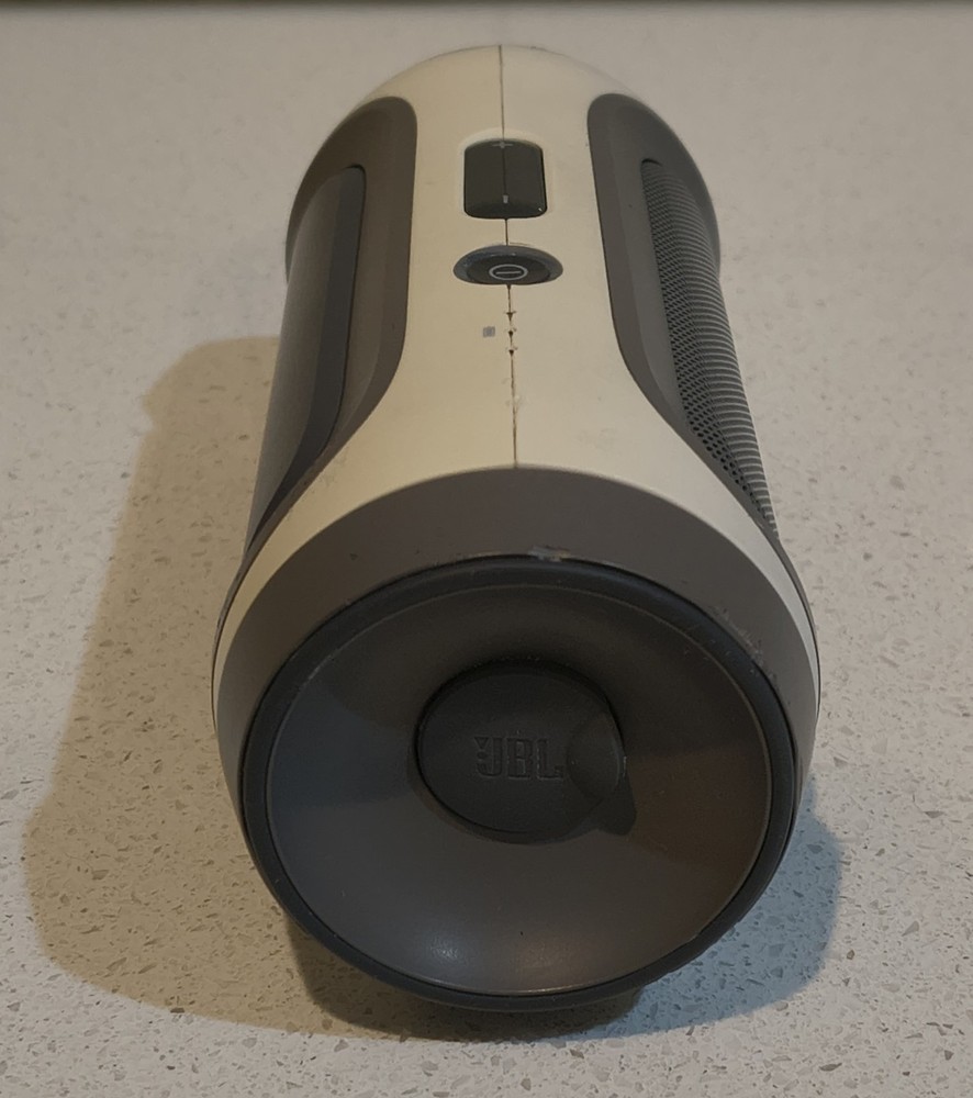 JBL Charge 1st Gen Portable Bluetooth Speaker w/ Case & USB Cable - TESTED