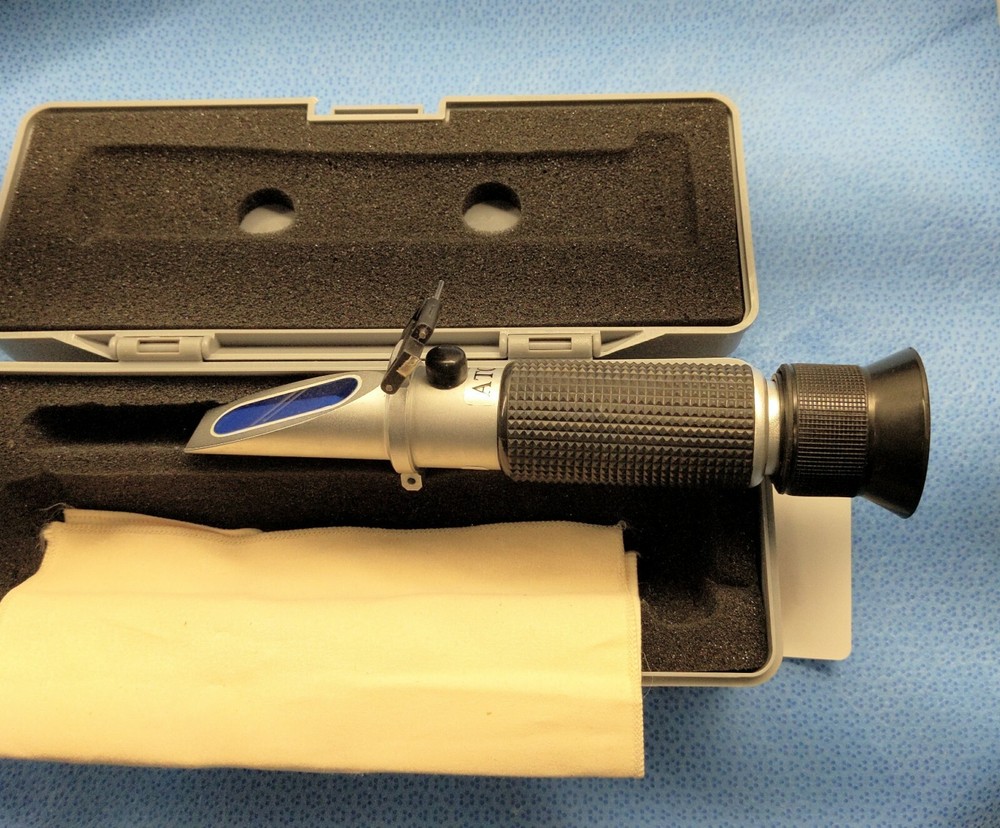 LW SCIENTIFIC Refractometer,Hand Held,Protein/ATC 1-12g/ dl