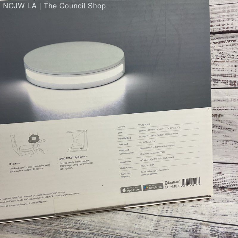 Foldio 3 Foldable Studio Lightbox 25" w/ Halo Lights in OG Box