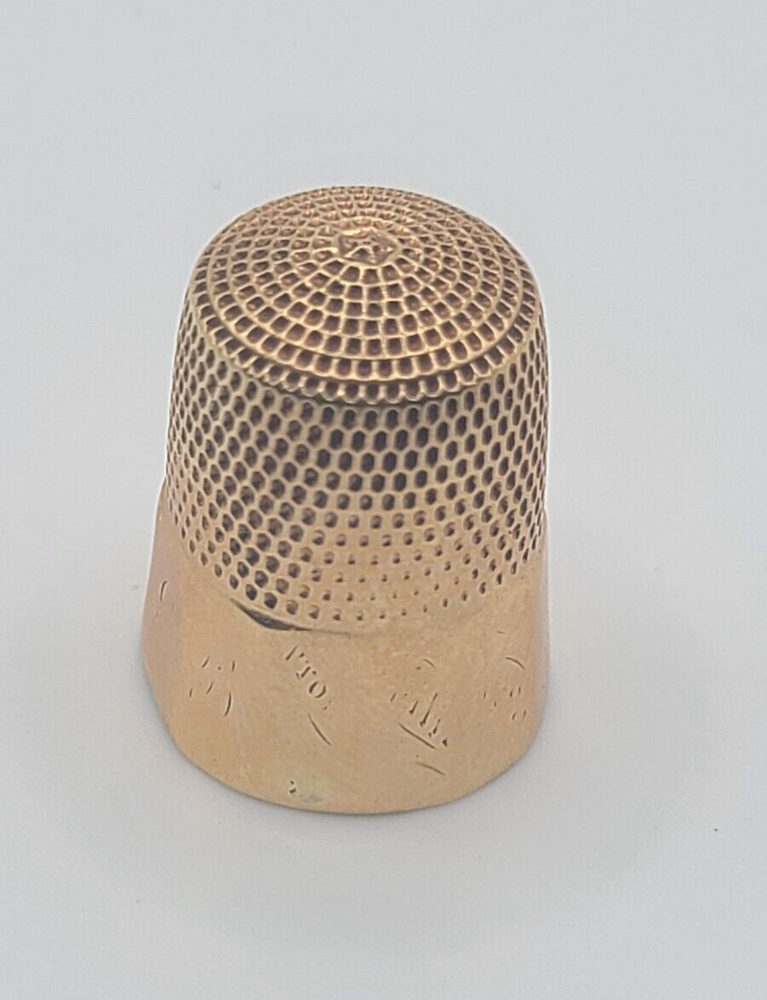 Vintage 14K GOLD THIMBLE 4.2 Grams