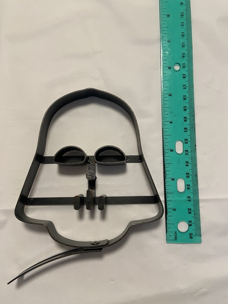 Star Wars Pancake/eggs molds- Darth Vader & Yoda