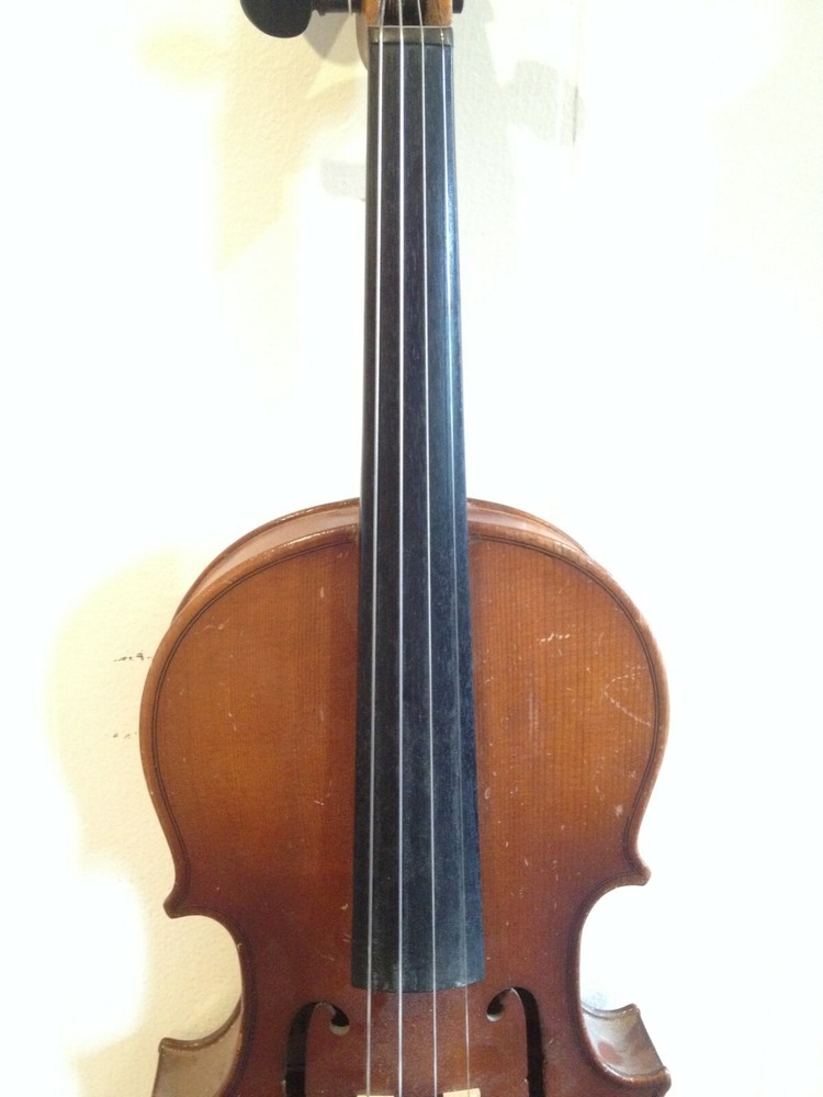Violin labeled Mittenwald Bayern unknown model