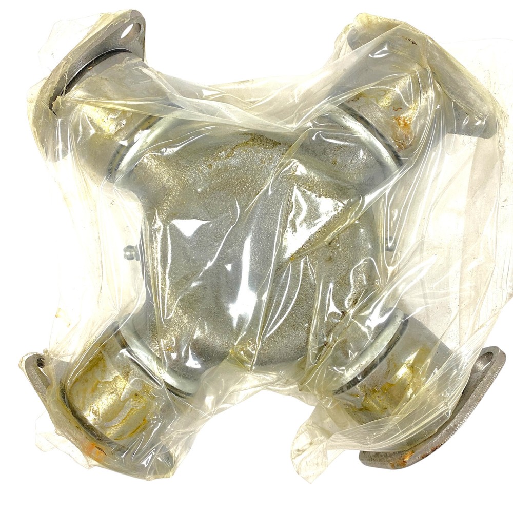 U-JOINT Universal Joint Kit Drivetrain Series Yoke
