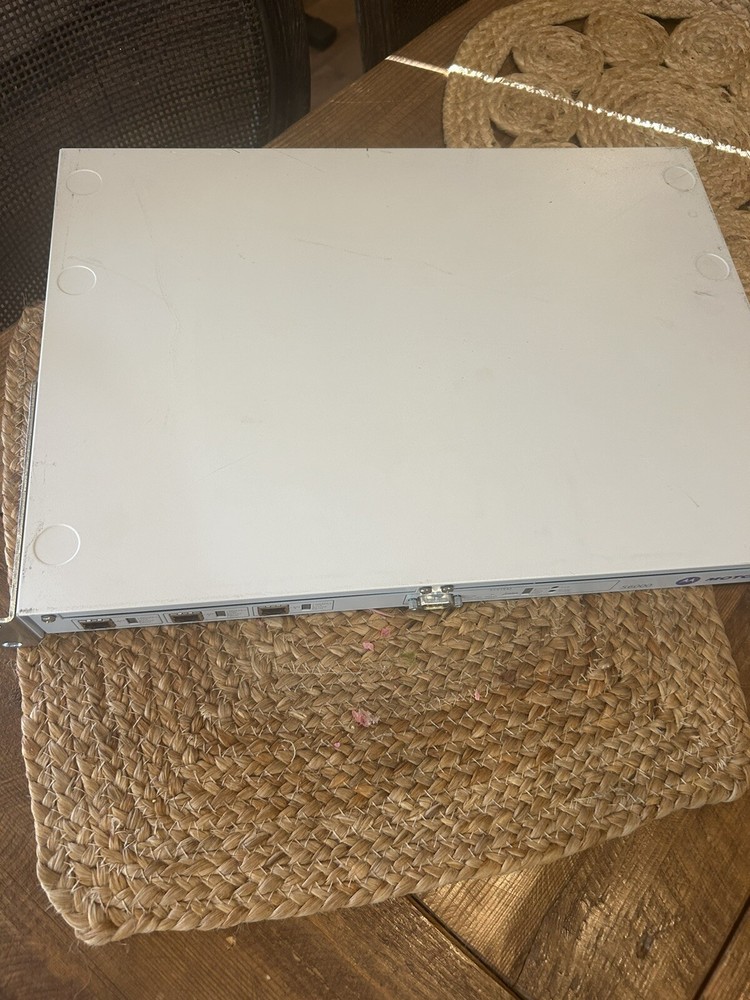 Motorola S6000 ST6000C-S6000 Multi-Protocol Router