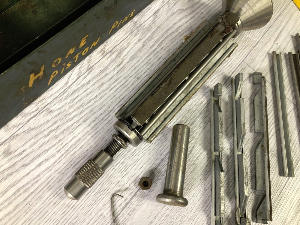 Vintage AMMCO Tools Inc. Small Bore Hone Model PH-200 retro