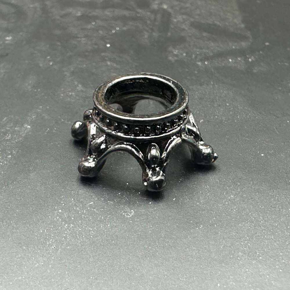 Metal crystal small ball base