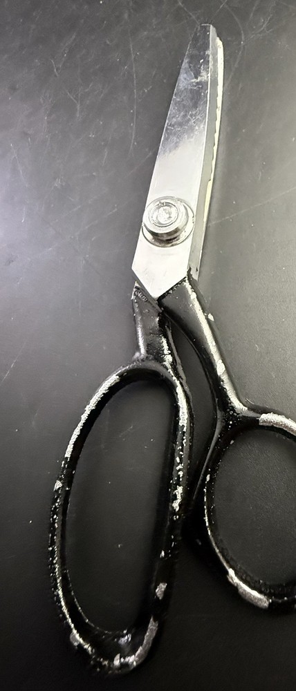VTG Pinking Shears SCISSORS JAPAN Fabric Zigzag Scissors Black Handles Vb5