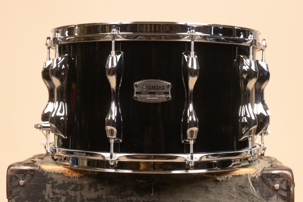 Yamaha 8x14 Solid Black Recording Custom Snare Drum