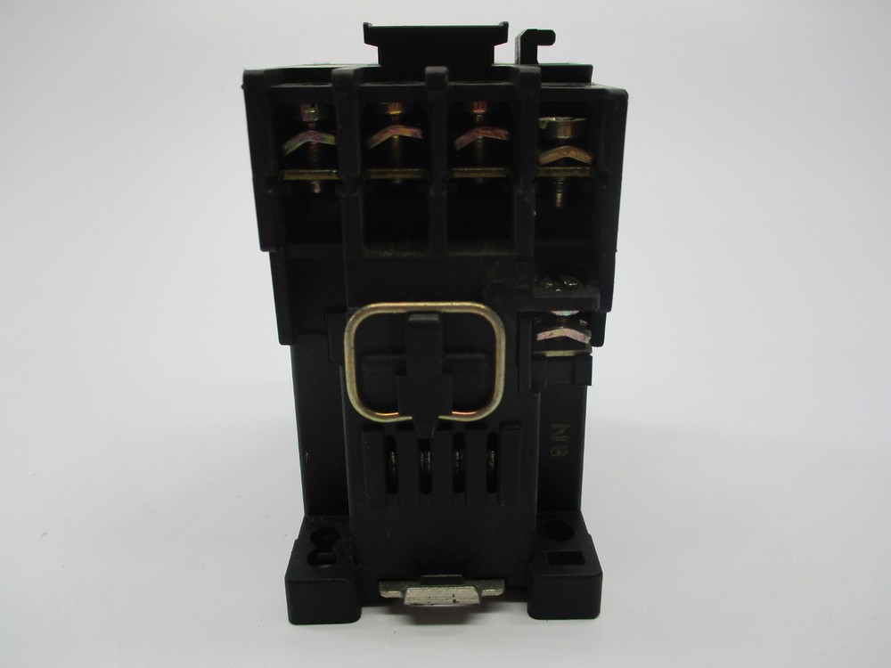GENERAL ELECTRIC CR4RA04E CONTACTOR NSNP