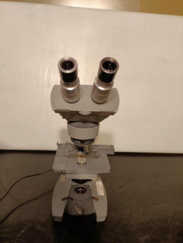 AO American Optical Spencer Binocular Microscope