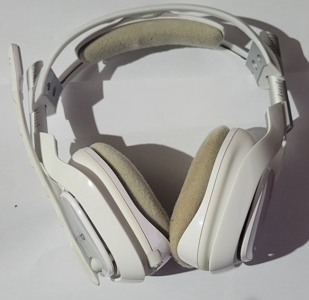 Astro Gaming A40 TR Just Headset - White