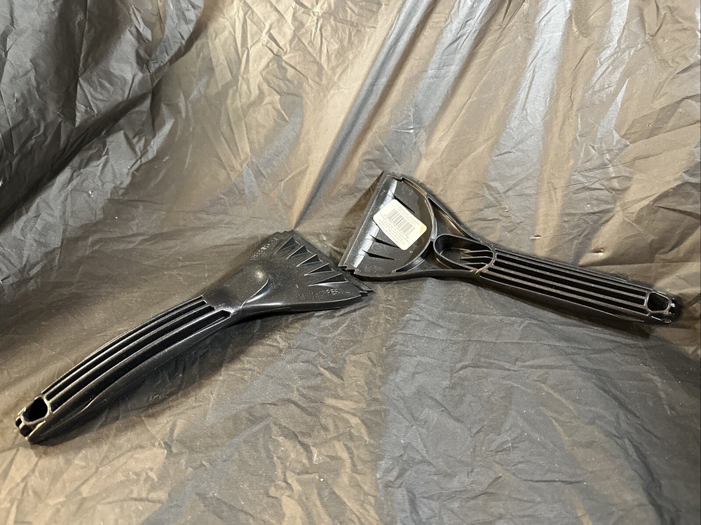 2 Pack Ice Scraper Car Window Windshield Chipper Snow Tool 9’ Ergonomic, New