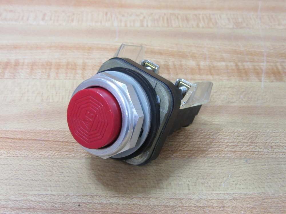 Allen Bradley 800T-B6D2 Push Button 800TB6D2 W/800T-XD2