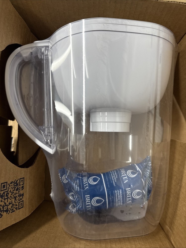 Brita Everyday Elite Water Filter Pitcher - SmartLight Filter Change Indicators
