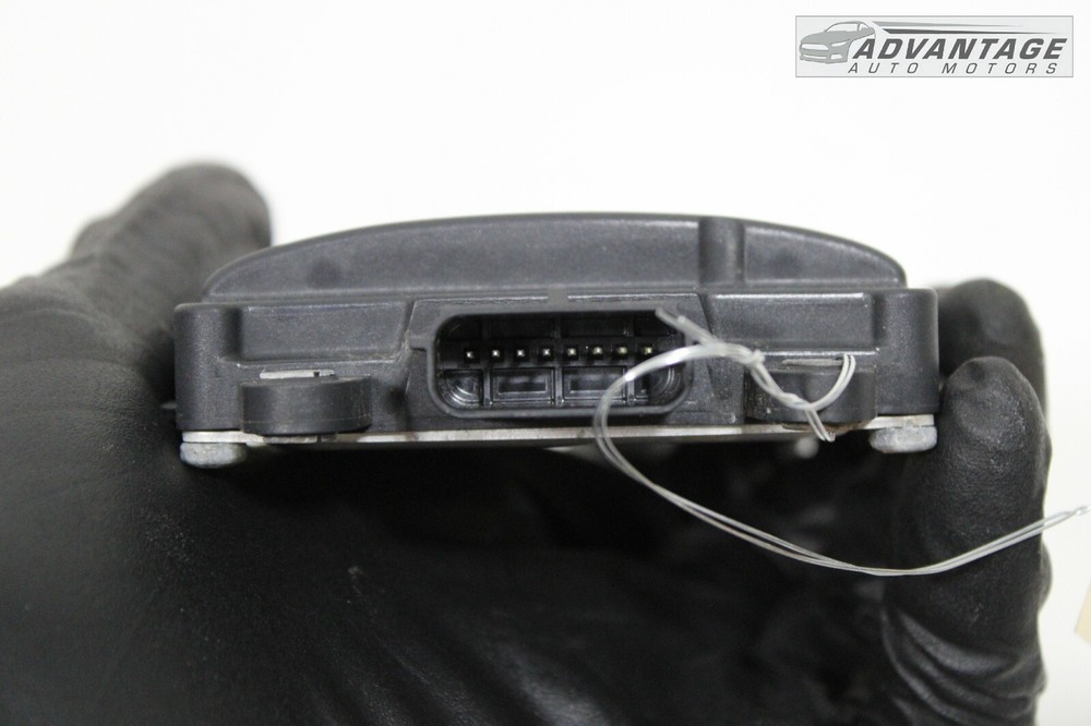 2017-2020 LINCOLN MKZ REAR LEFT SIDE BLIND SPOT RADAR SENSOR MODULE UNIT OEM