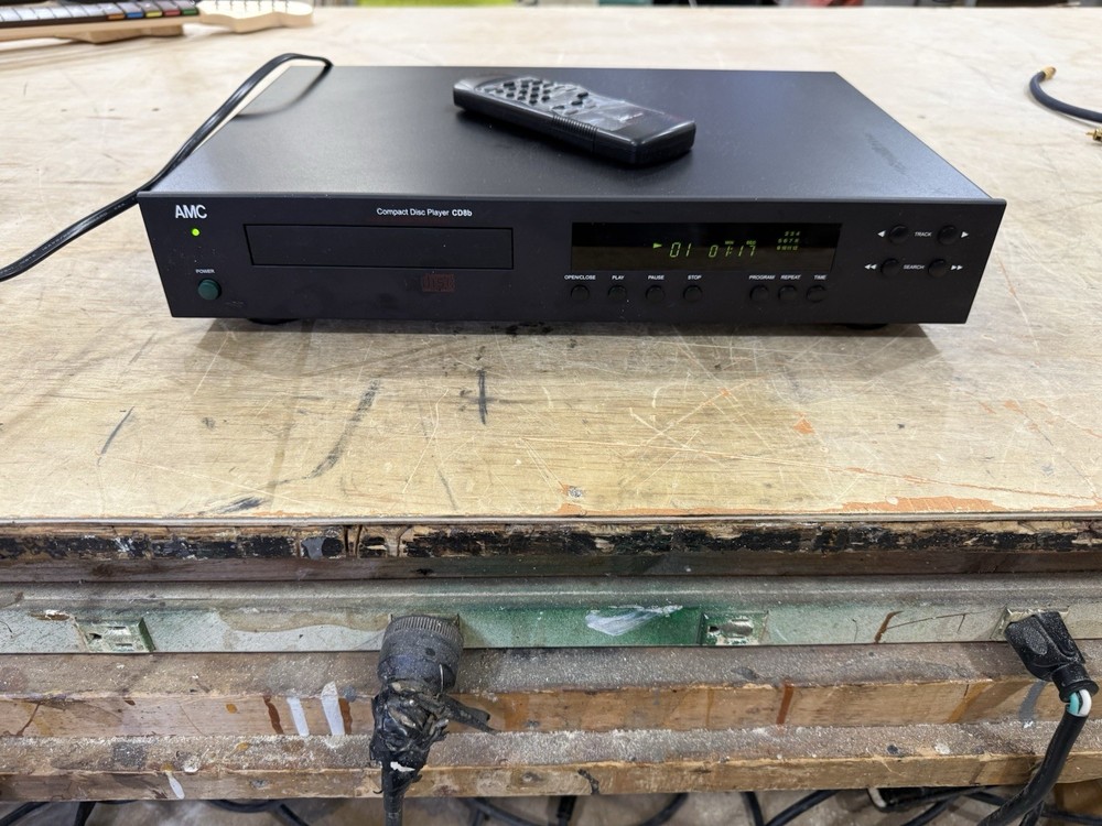 AMC CD8B Compact Disc Player