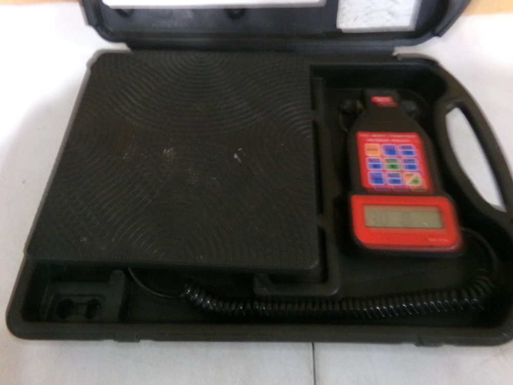 ZORO 5PWF7 PROGRAMMABLE REFRIGERANT SCALE