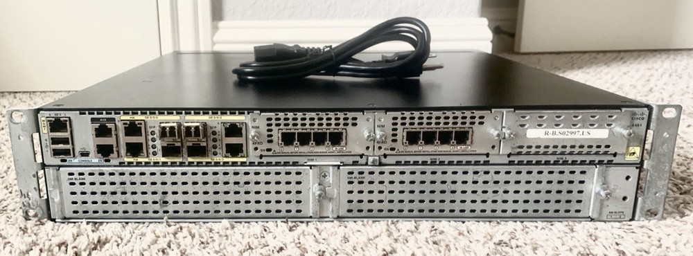 Cisco ISR4451-X Router