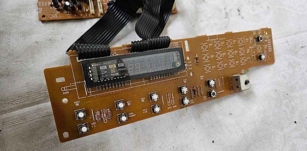 PIONEER PD-4350 Compact Disc CD Player Display & MAIN PCB Working