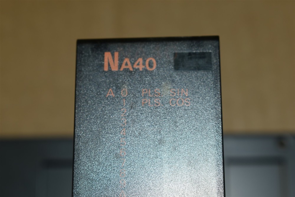 Mitsubishi Electric MELSEC Programmable Controller NA40 w/ Backpane Unit