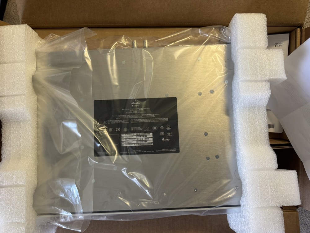 Cisco CTS-SX80IP60-K9 NOB, SX80 Codec, Precision 60 Camera, Touch 10