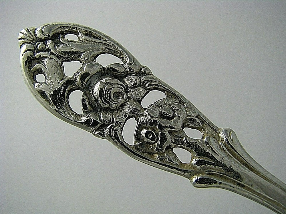 SILVER PIE SERVER CAKE SERVER 800 Silver Floral Pattern Hazorfim Israel ca1960s