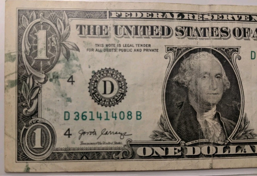 2017 $1 Bill With A Matte Inking Error