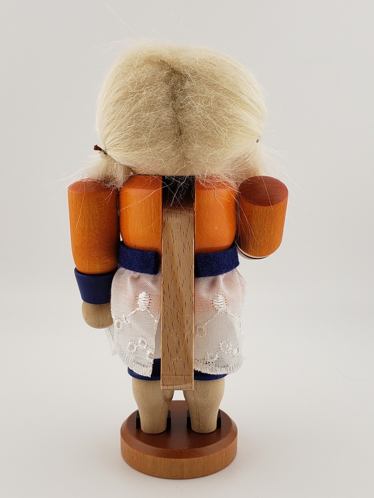 Christian Ulbricht Nutcracker Clara 32-723