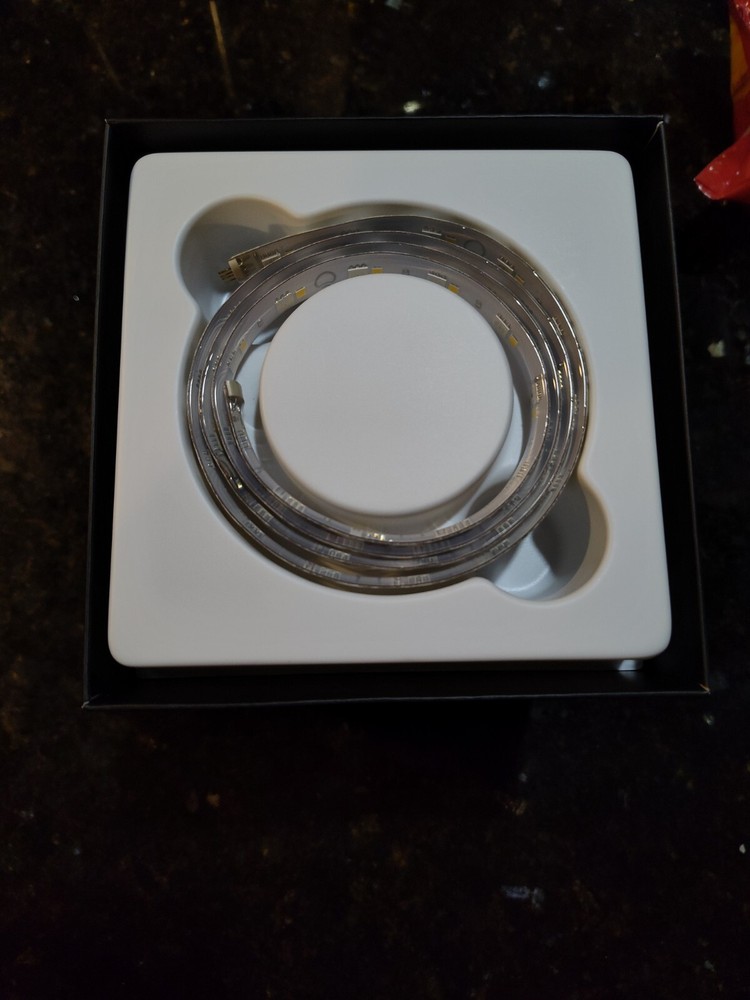 LIFX - Smart lights Lightstrip/ 120" fully customizable