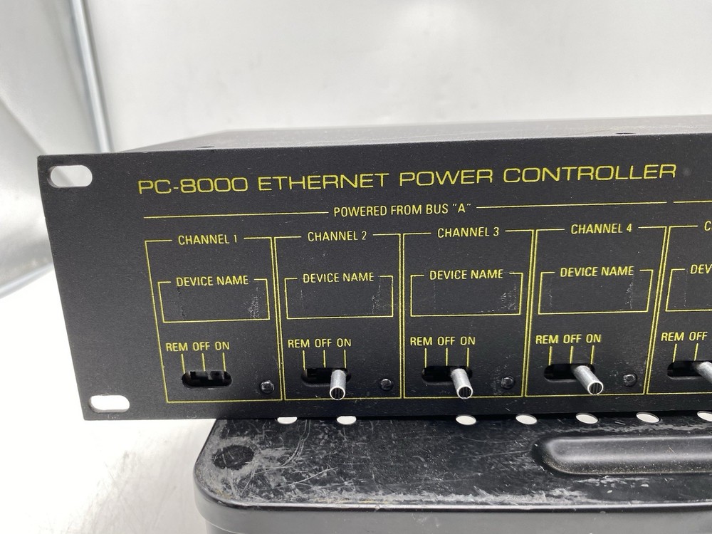 Digital Loggers Ethernet Power Controller PC-8000