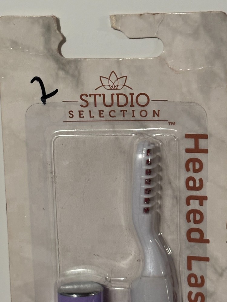 Studio Selection Heated Lash Curler for Stunning Lashes.