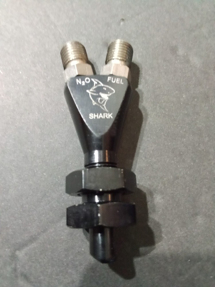 Nitrous Express Shark Nozzle + Fitting