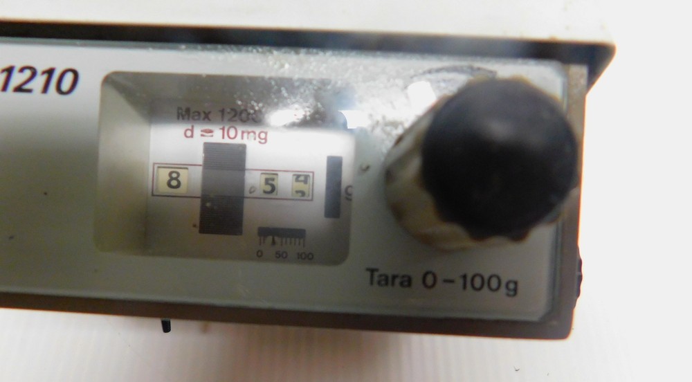 Metler Electronic Scale #PN1210 Max 1200 g Balance - Lab
