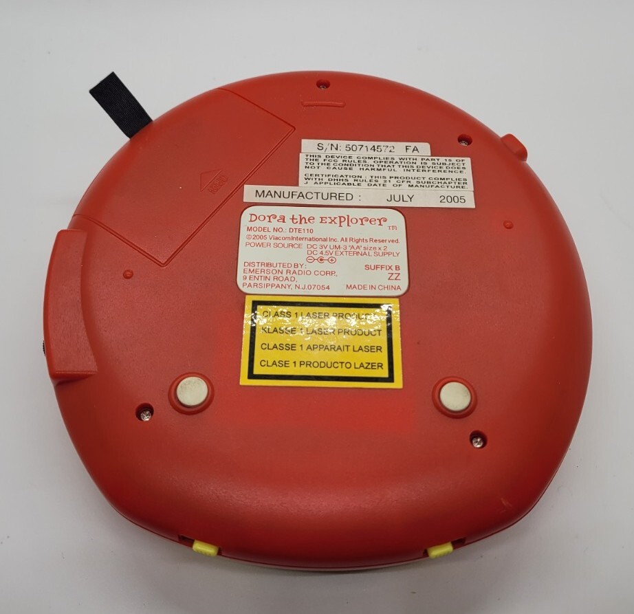 Dora The Explorer CD Player - 2005