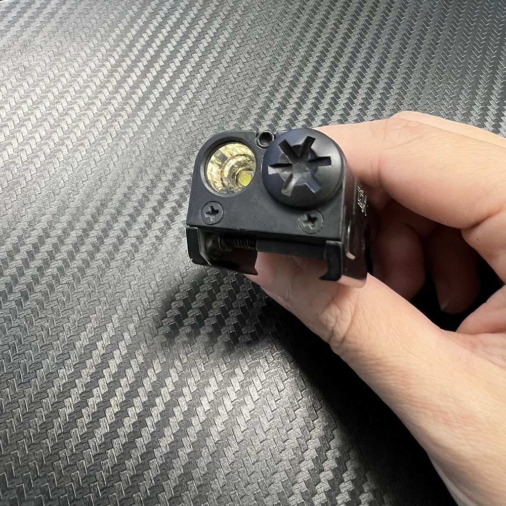 XC1 ULTRA COMPACT LED HANDGUN WEAPON LIGHT SUREFIRE