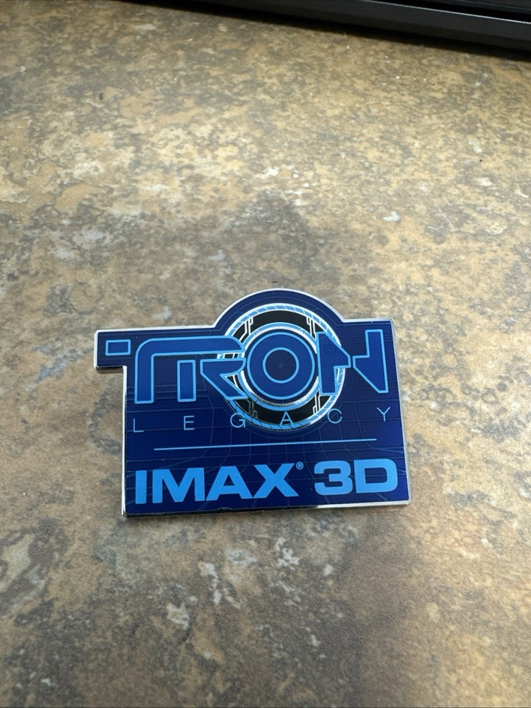 TRON LEGACY IMAX 3D 2010 Collector Pin
