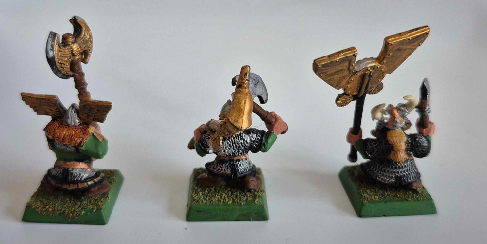 Warhammer Dwarf unit, painted