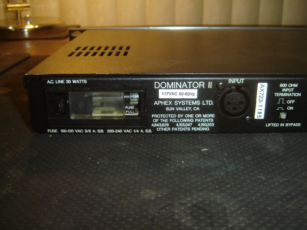 Aphex 723, Precision Multiband Peak Limiter, Vintage Rack