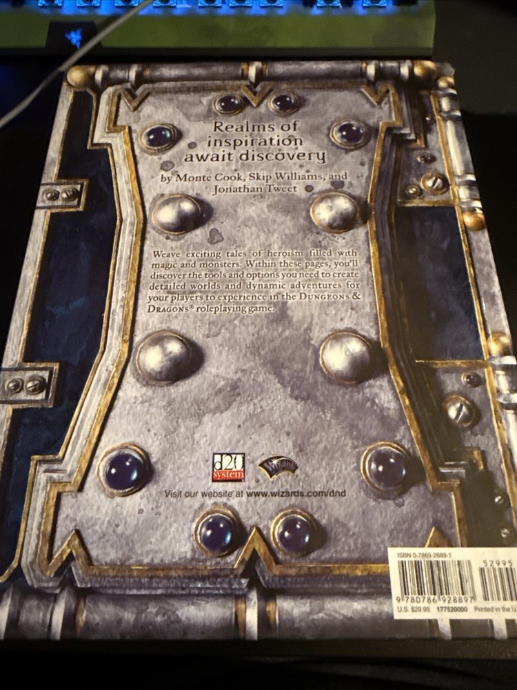 Dungeons and Dragons TSR Advanced Dungeon Master's Guide First Printing 2003