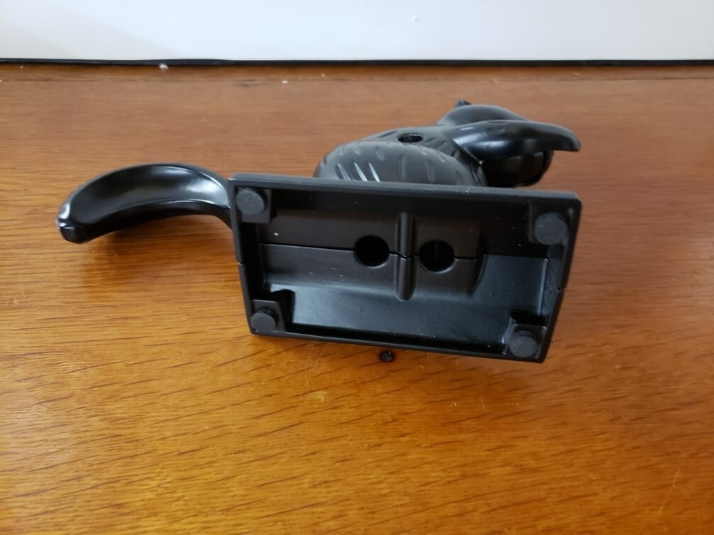 Black Metal Squirrel Hand Crank Nutcracker