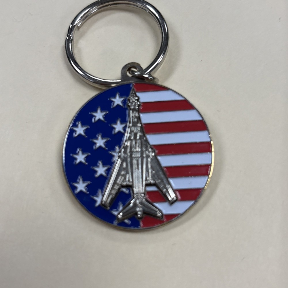 🇺🇸 USAF B-1B Lancer Bomber Challenge Coin Keychain "Bad to the Bone" 🦴
