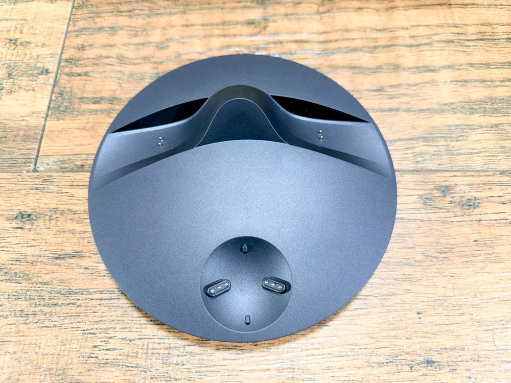 Meta Quest Pro Charging Dock Station (No Power Adapter/Requires USB-C)