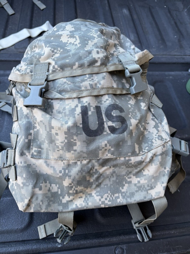 Mollie II Medium 3 Day Assault Back Pack Used Great Condition.