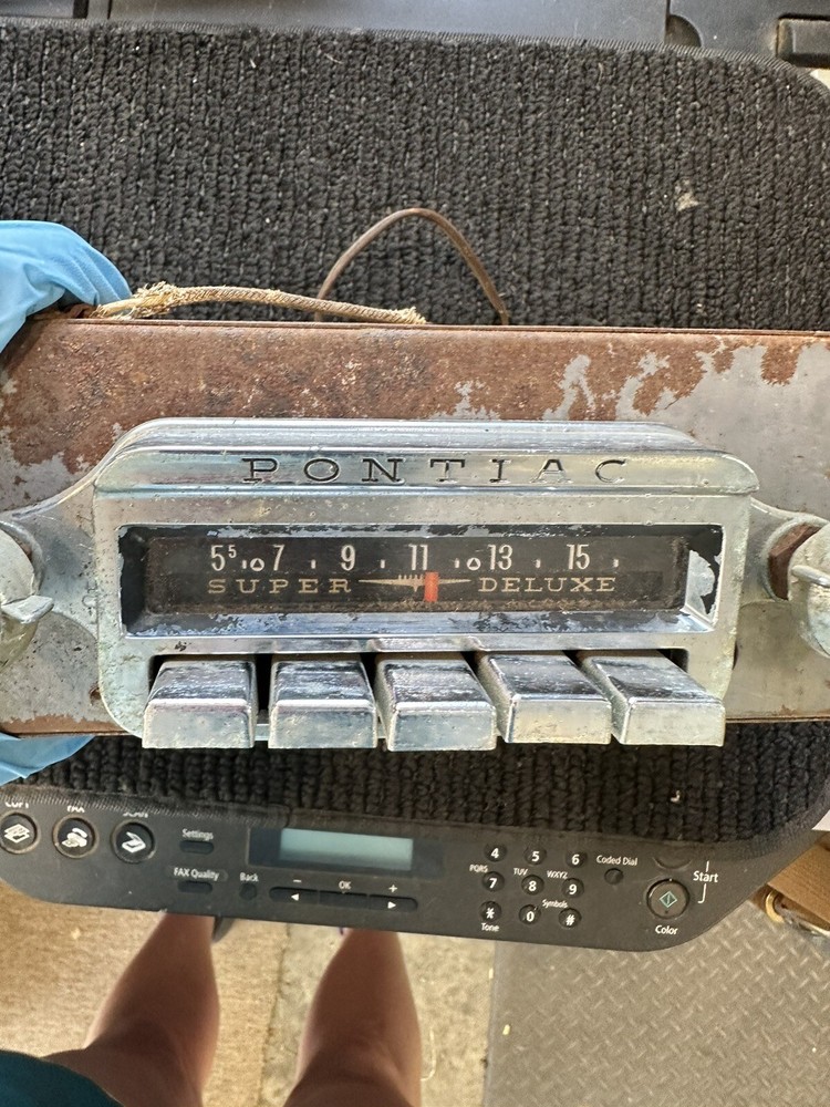 1961 Pontiac AM Pushbutton Radio With Knobs