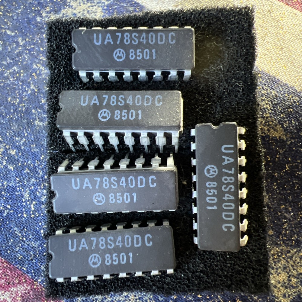 **  QUANTITY 1  **  MOTOROLA UA78S40DC