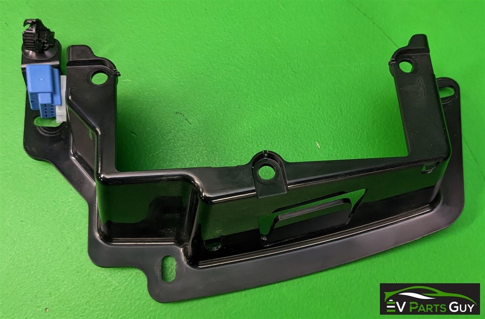 Tesla Model S 2012-2016 EBP & LIFTGATE CONTROL MODULE BRACKET - 1051906-00-A