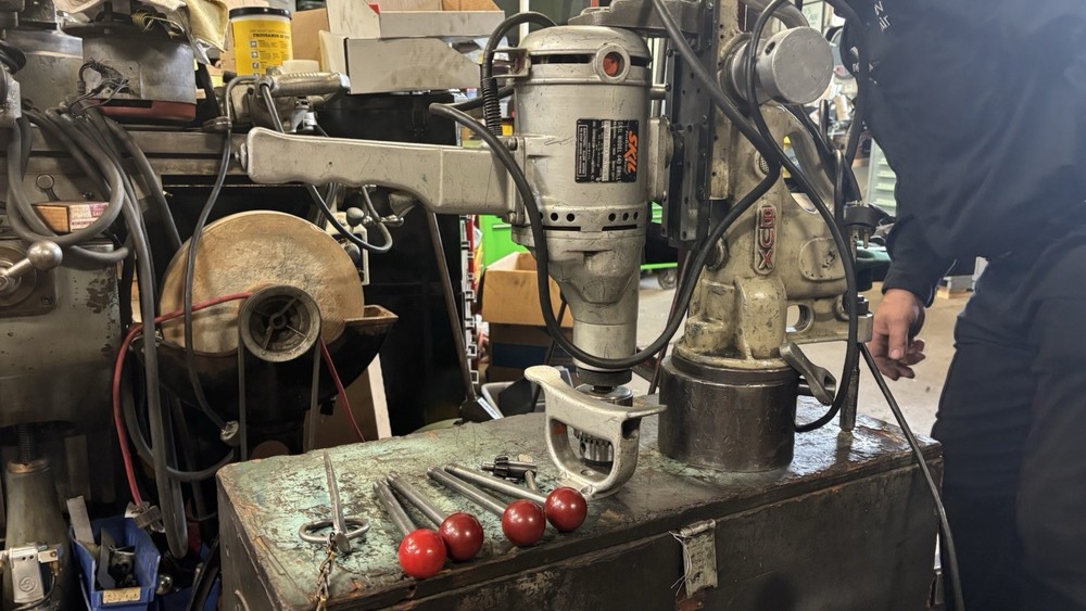 BUX Magnetic Base Drill Press