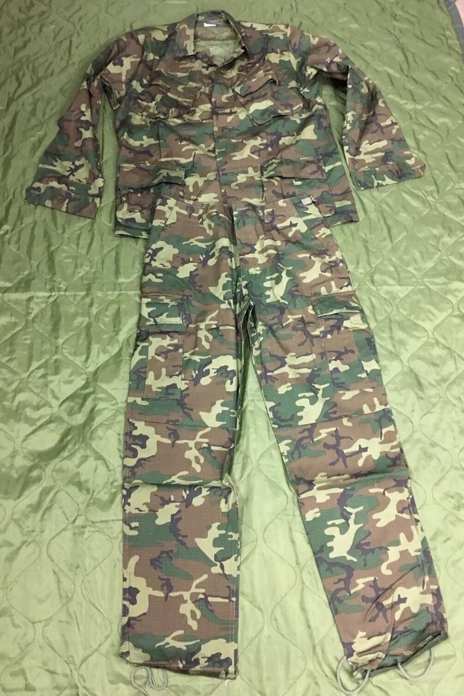 (Medium) Vietnam ERDL Camouflage Uniform Set (Reproduction)
