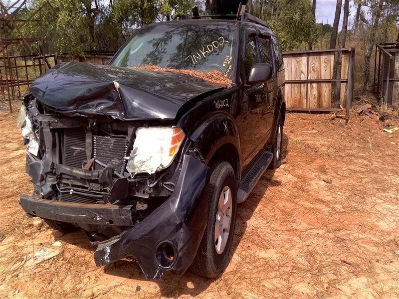 PATHFINDR 2008 Fuse Box Cabin 1037070031