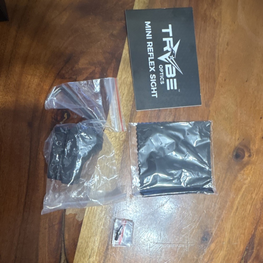 TRYBE Optics 24x17 Mini Reflex Sight Black CR2032